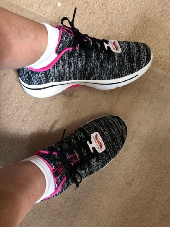 Whoo, whoo, love my skechers!