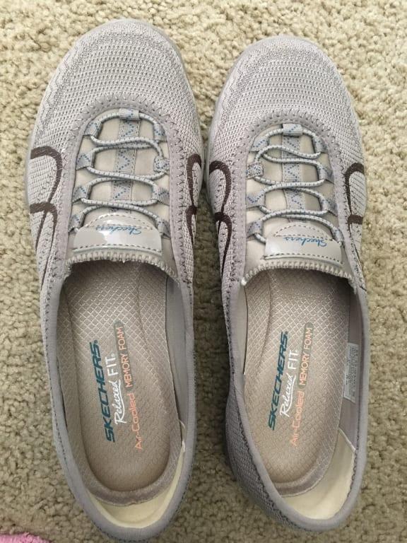 Notice left shoe is different