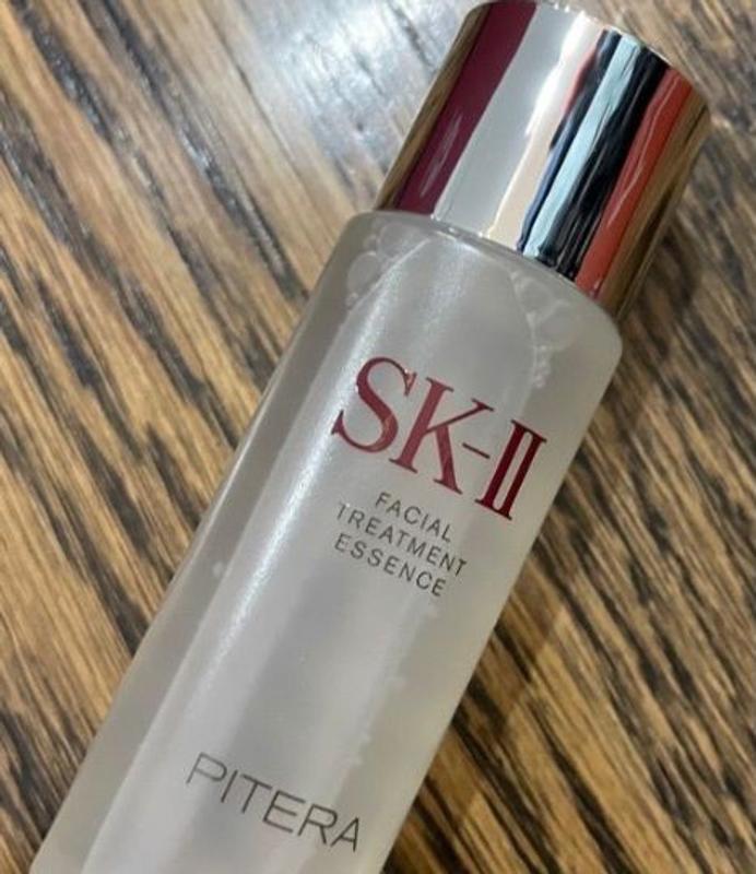 Facial Treatment Essence with 90% PITERA™