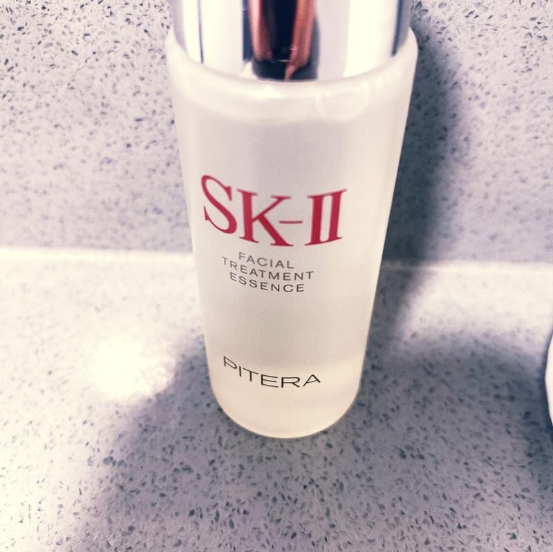 Facial Treatment Essence - Hydrating Skin Essence | SK-II US