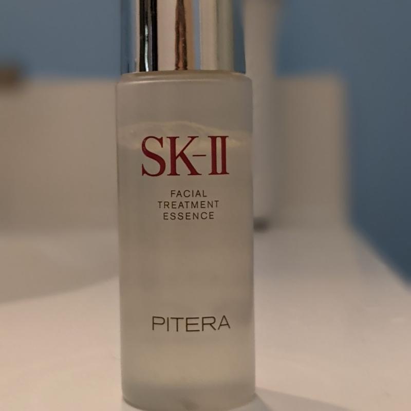 Facial Treatment Essence with 90% PITERA™