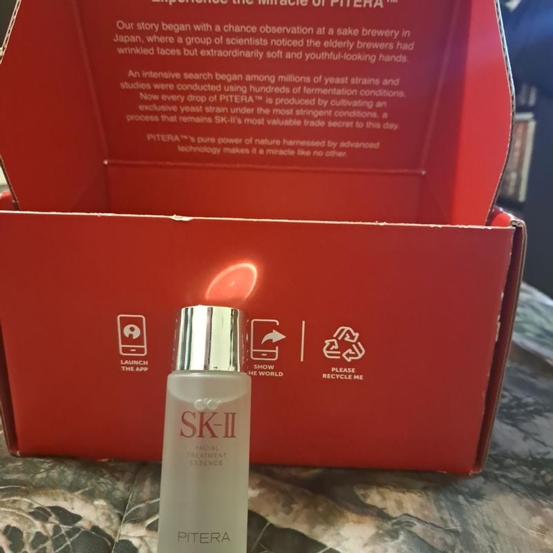 Facial Treatment Essence - Self-Regenerating Youthful Skin| SK-II US