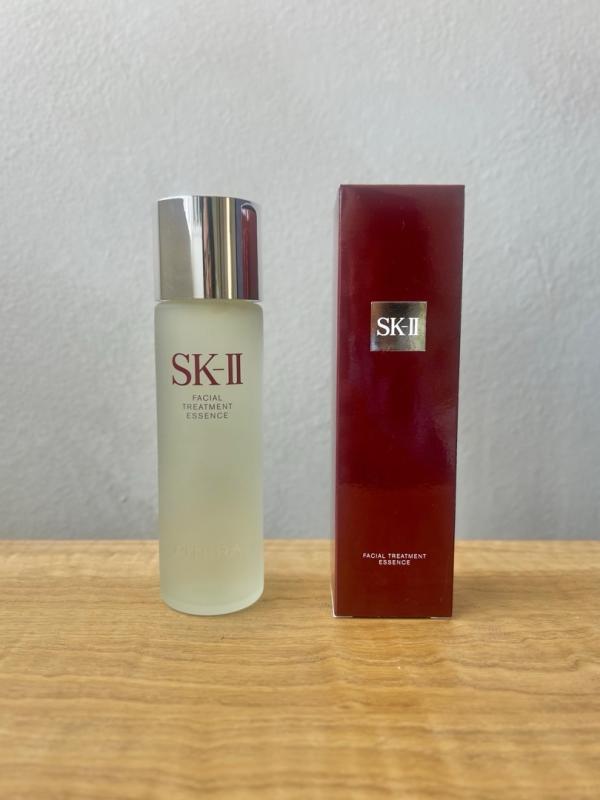 Facial Treatment Essence with 90% PITERA™