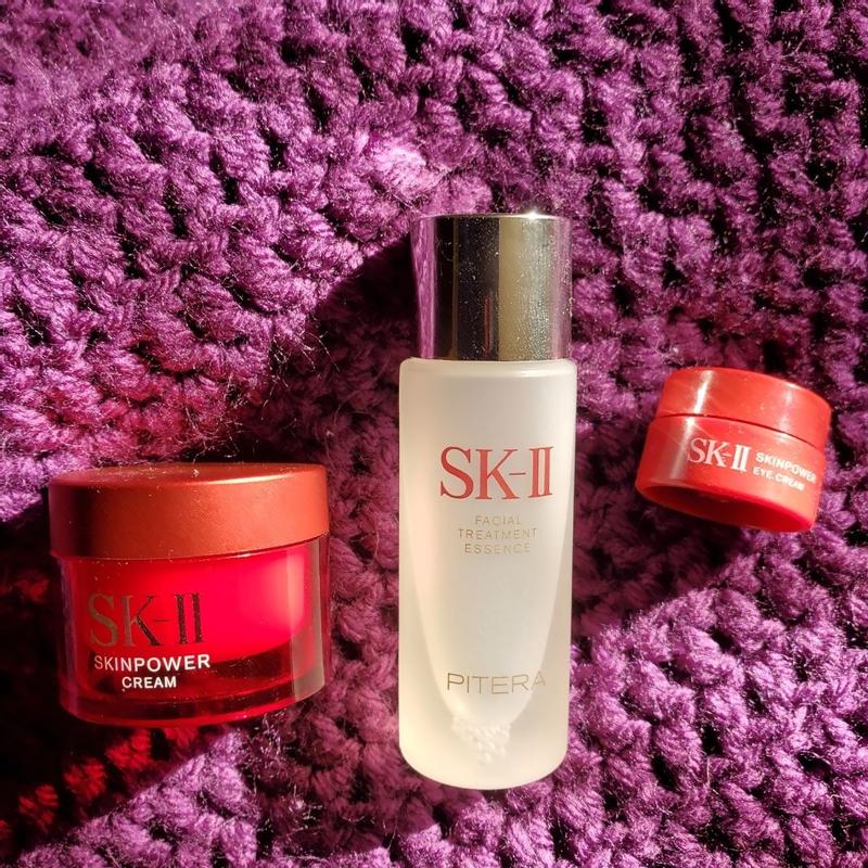 Facial Treatment Essence: Hydrating Serum | SK-II US