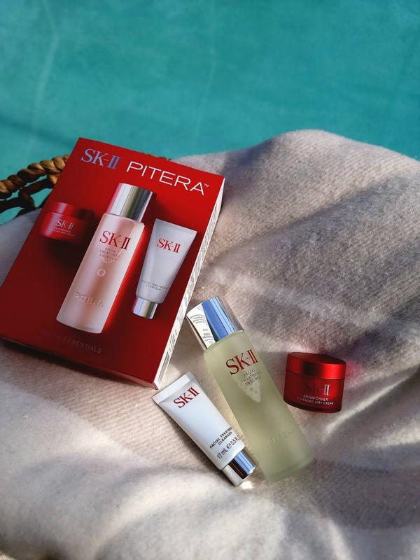 PITERA™ Ultimate Aura Essentials Kit - Skincare Set | SK-II US