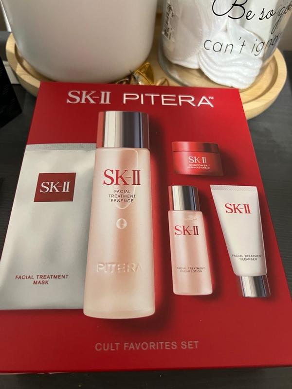 Facial Treatment Essence with 90% PITERA™