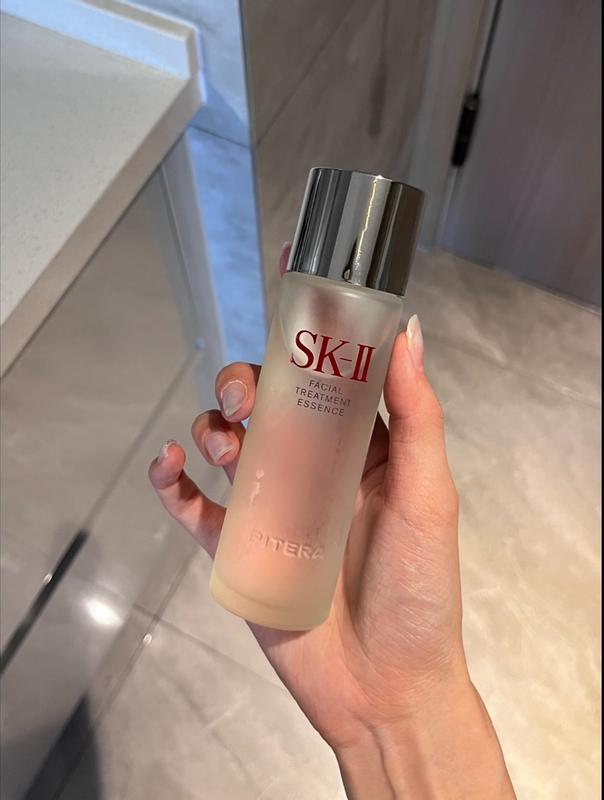 Facial Treatment Essence (Pitera Essence)