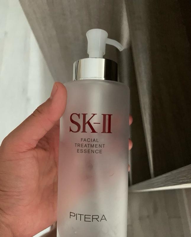 Facial Treatment Essence with 90% PITERA™