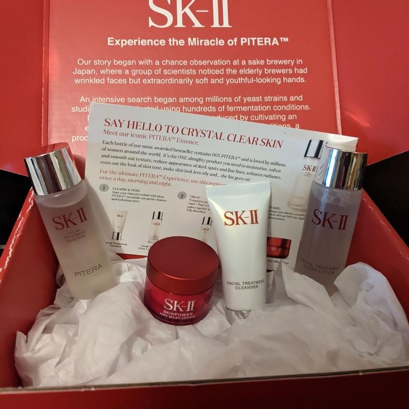 Facial Treatment Essence with 90% PITERA™