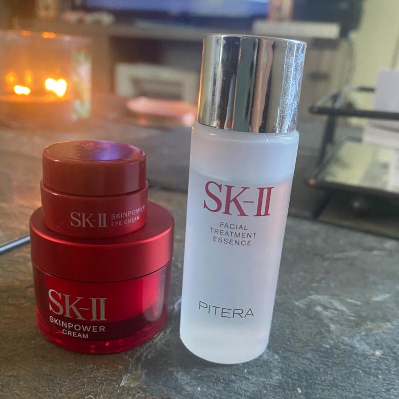 Facial Treatment Essence with 90% PITERA™