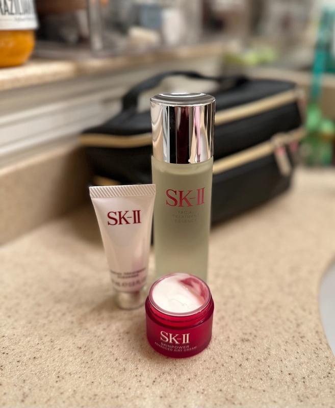 Facial Treatment Essence - Hydrating Skin Essence | SK-II US