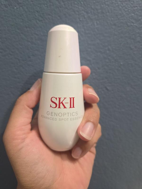 GenOptics Advanced Spot Essence - Sun & Age Spot Serum | SK-II US