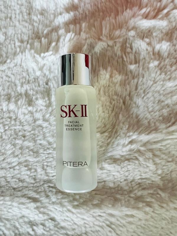 Facial Treatment Essence: Hydrating Serum | SK-II US