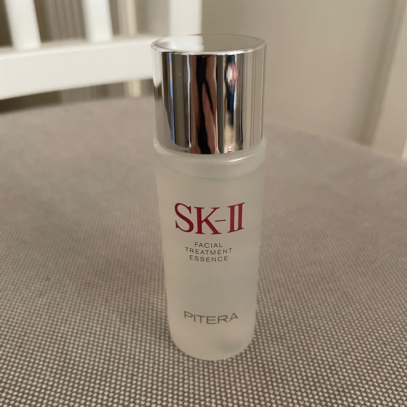 Facial Treatment Essence with 90% PITERA™