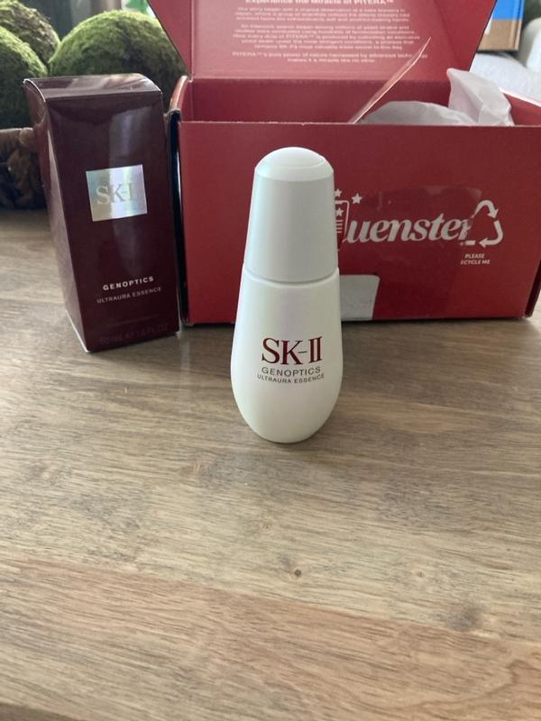 SK-II GENOPTICS ULTRAURA ESSENCE 50ml 3本 GenOptics Ultraura Essence - Brightening Serum | SK-II US