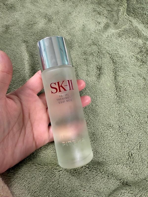 Facial Treatment Essence with 90% PITERA™