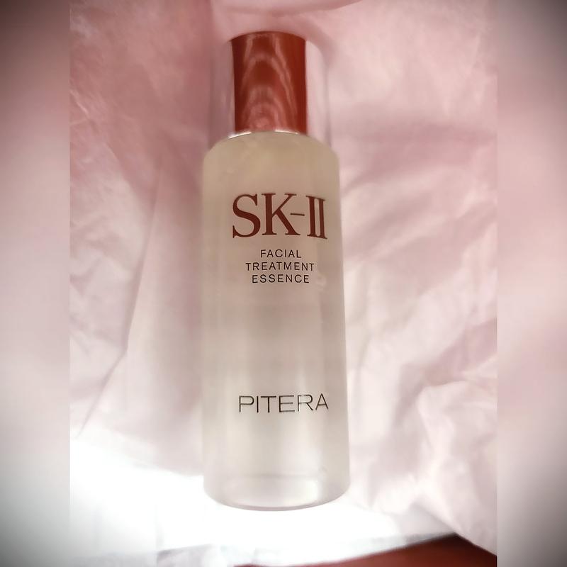 Facial Treatment Essence with 90% PITERA™