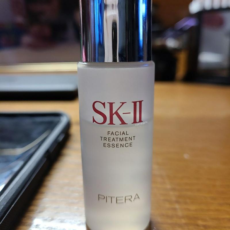 Facial Treatment Essence with 90% PITERA™