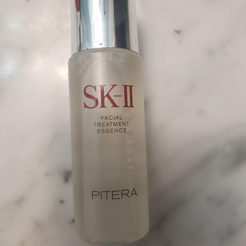 Facial Treatment Essence - Hydrating Skin Essence | SK-II US