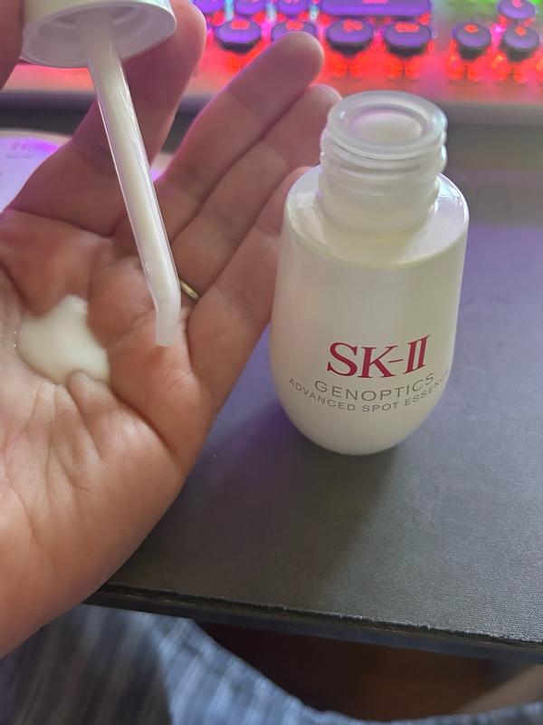 GenOptics Advanced Spot Essence - Sun & Age Spot Serum | SK-II US
