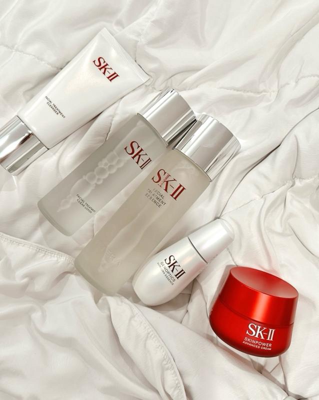 Facial Treatment Essence - Hydrating Skin Essence | SK-II US