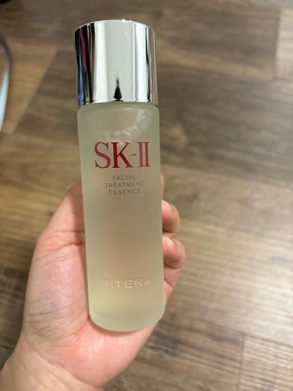 Facial Treatment Essence with 90% PITERA™