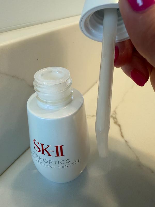 GenOptics Advanced Spot Essence - Sun & Age Spot Serum | SK-II US