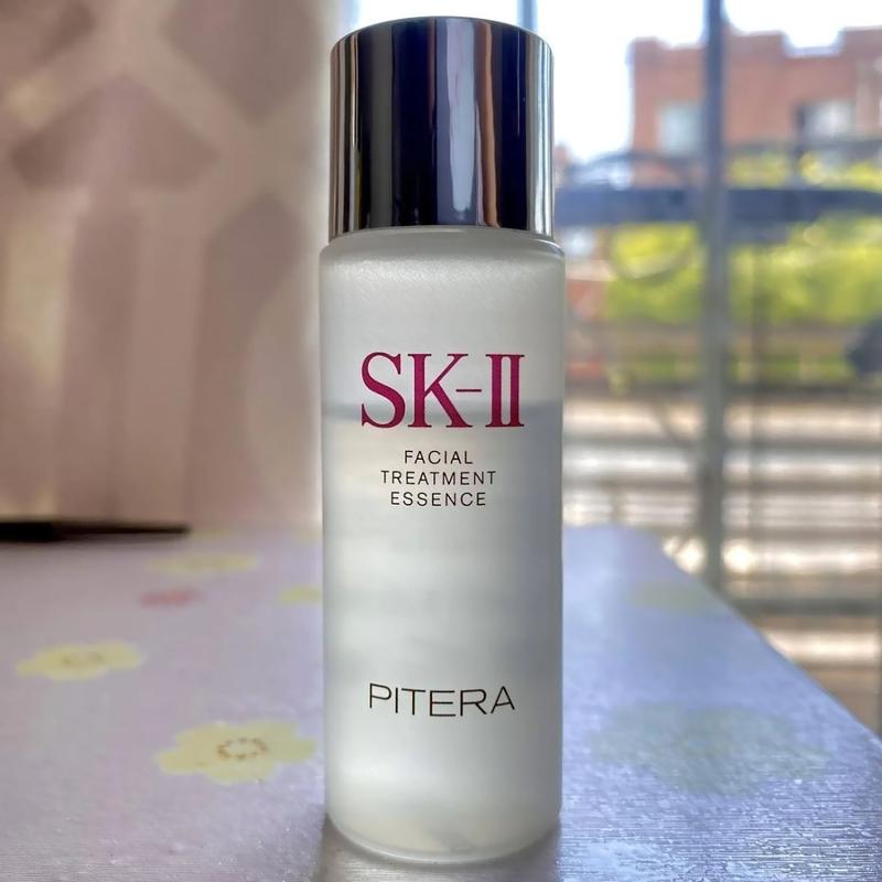 Facial Treatment Essence with 90% PITERA™