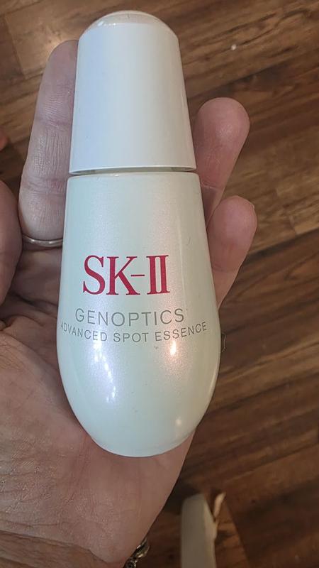 GenOptics Advanced Spot Essence - Sun & Age Spot Serum | SK-II US