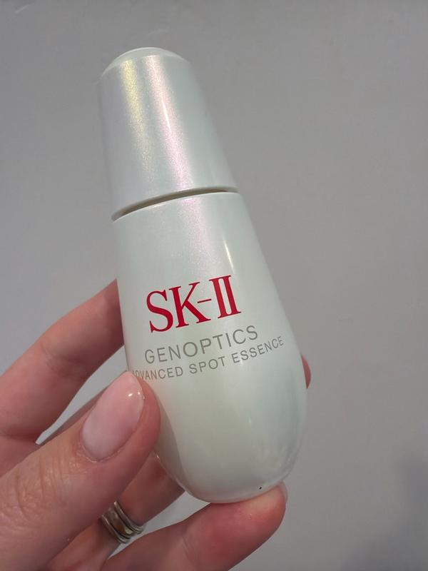 GenOptics Advanced Spot Essence - Sun & Age Spot Serum | SK-II US