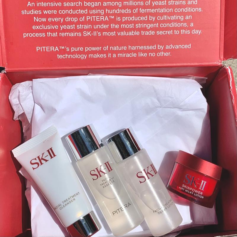 Facial Treatment Essence with 90% PITERA™