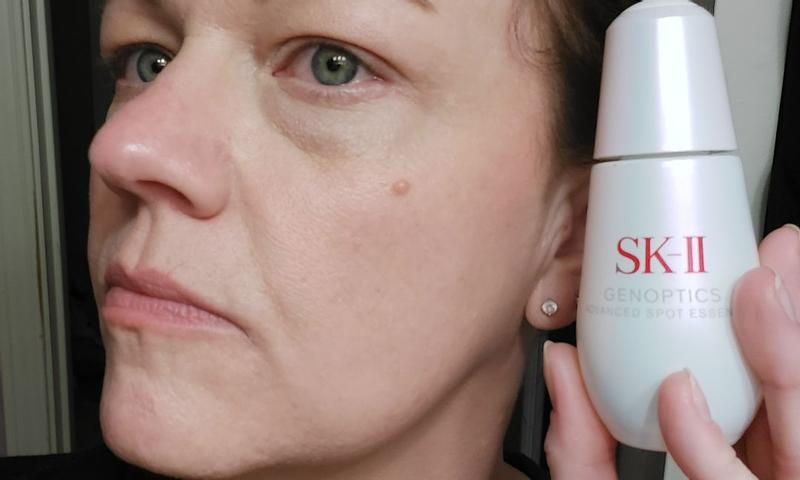 GenOptics Advanced Spot Essence - Sun & Age Spot Serum | SK-II US