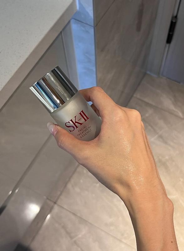 Facial Treatment Essence (Pitera Essence)