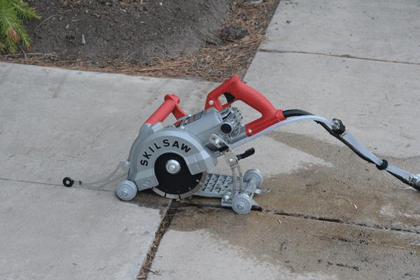 SKIL 7-in Worm Drive Corded Concrete Saw SPT79-00 at Lowes.com
