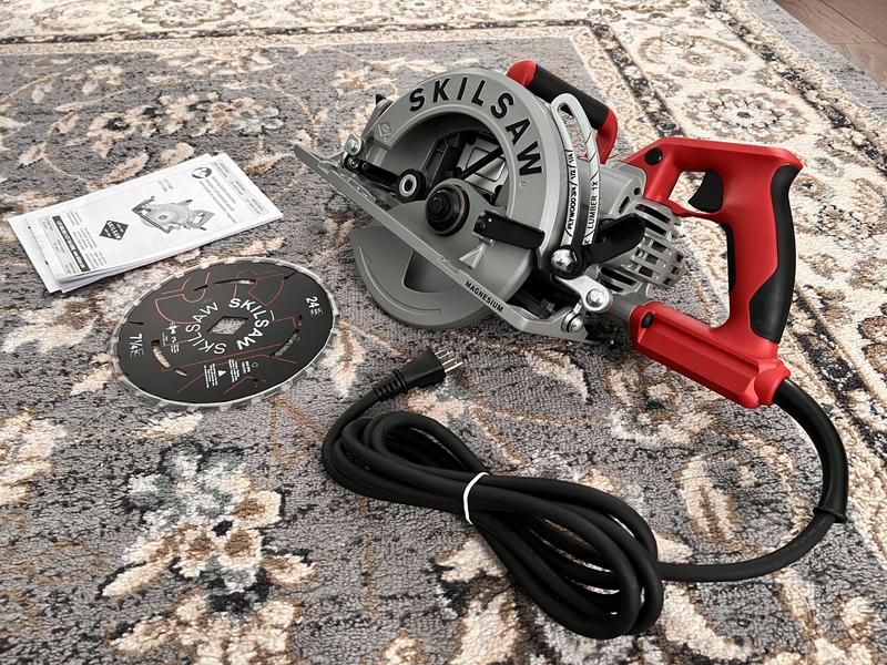 7-1/4 IN. Worm Drive Saw; Skilsaw® Blade