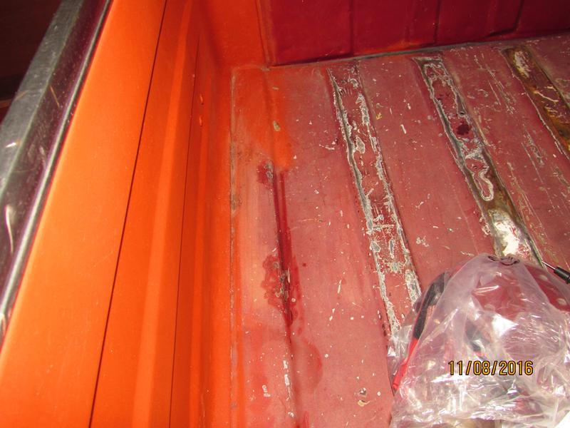 You can see the groves that needed sanding that the Octo was able to get into.