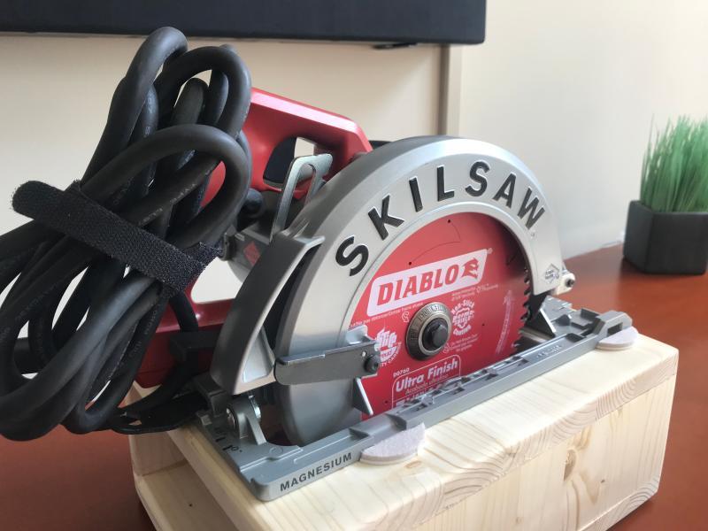 7-1/4 IN. Magnesium Sidewinder™ Circular Saw
