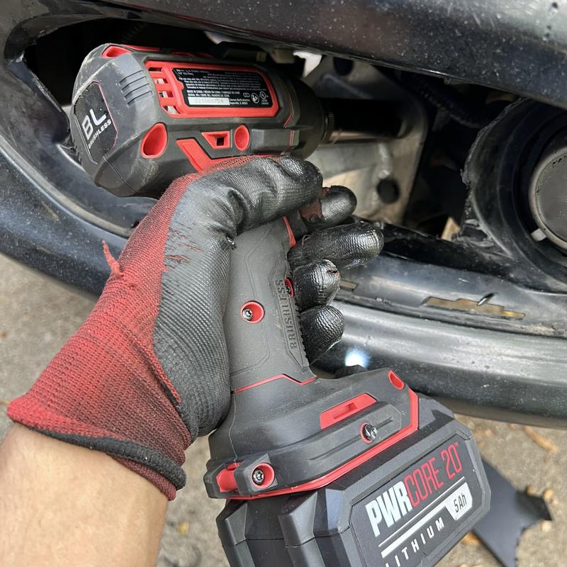 PWR CORE 20™ Brushless 20V 1/2 IN. Impact Wrench Kit with