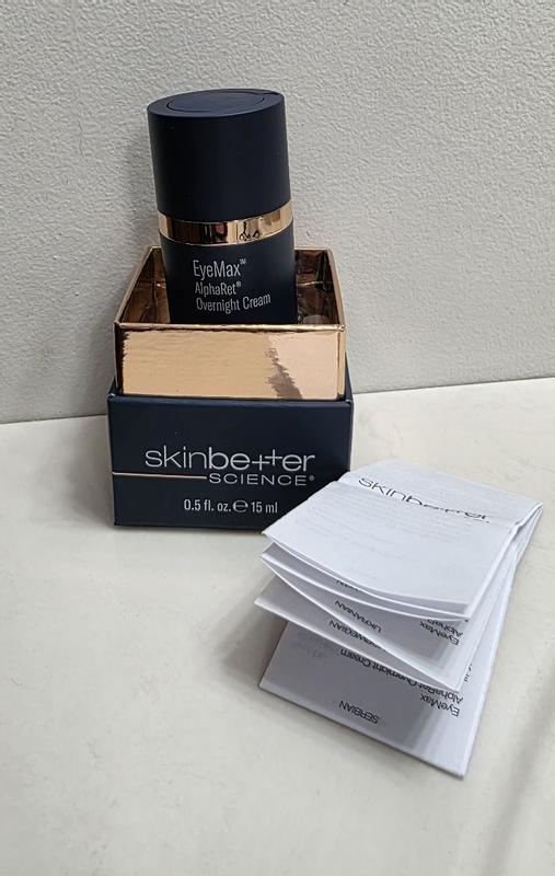 The AlphaRet Collection Gift Set | skinbetter science