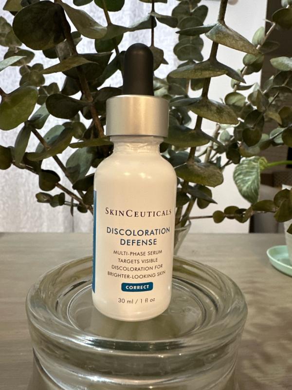 Phloretin CF® With Ferulic Acid | Discoloration Defense