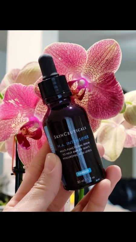 HA Blue Fractionated Hyaluronic Acid Serum - Enchanted Medical