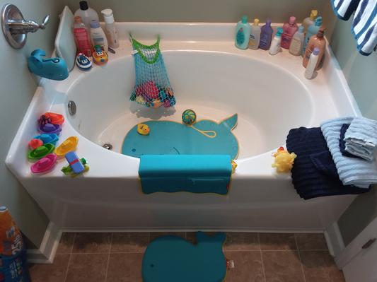 skip hop moby bathtime essentials kit