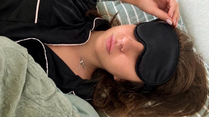 Customer photo for "A comfortable, luxurious sleep mask that blocks light and stays in place all night"