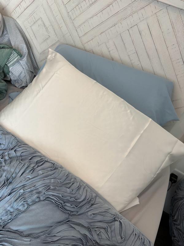 Customer photo for "Fix Your Bedhead"