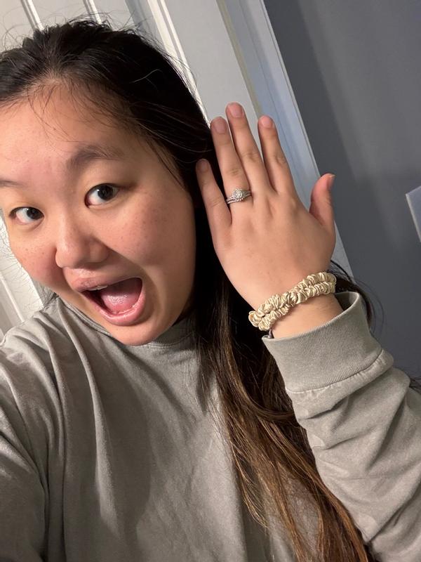 Customer carousel item 3.