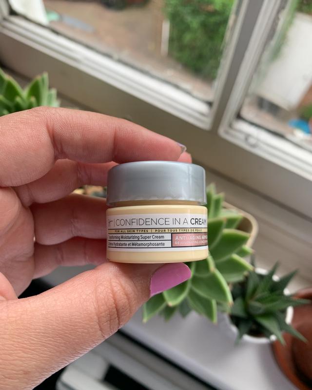 Customer photo for "Lovely glow skin!"