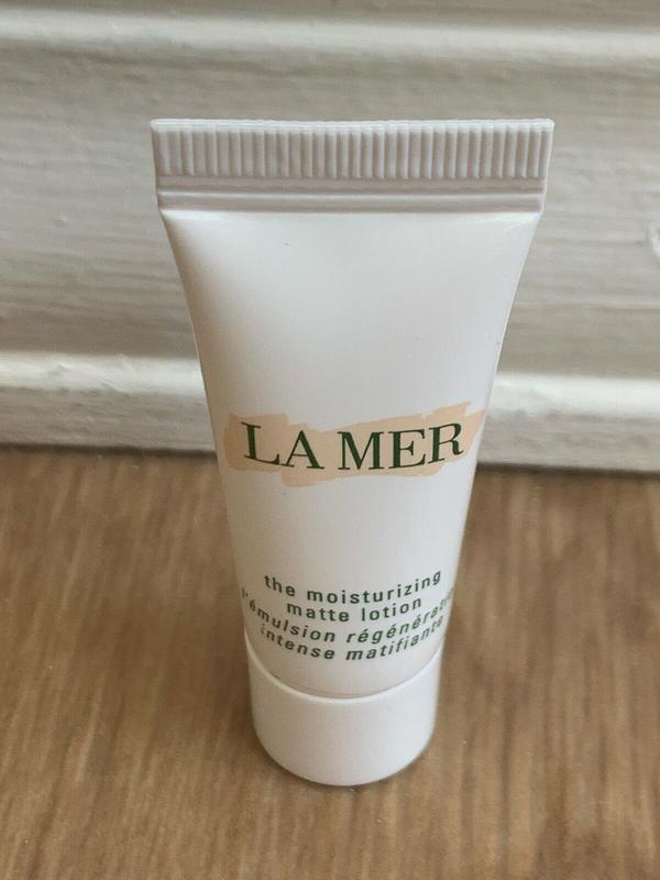 Customer photo for "Makes my skin glow!"
