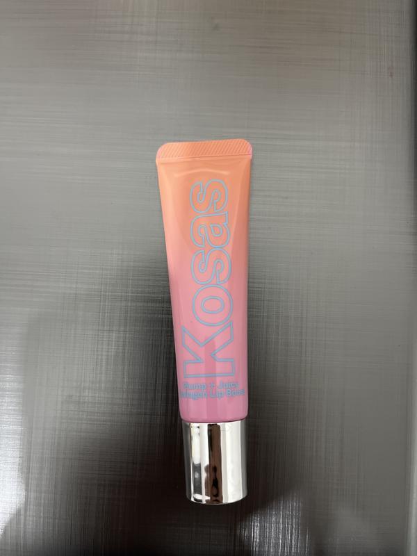 Customer photo for "Very hydrating but not plumping"