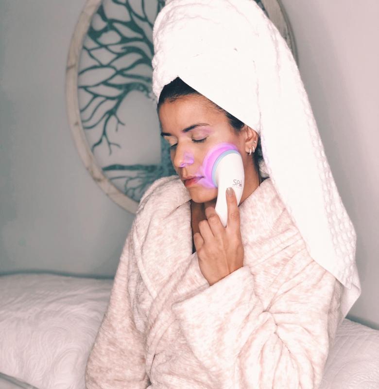 Customer Reviews Spa Sciences CLARO LED Light Therapy Acne Treatment