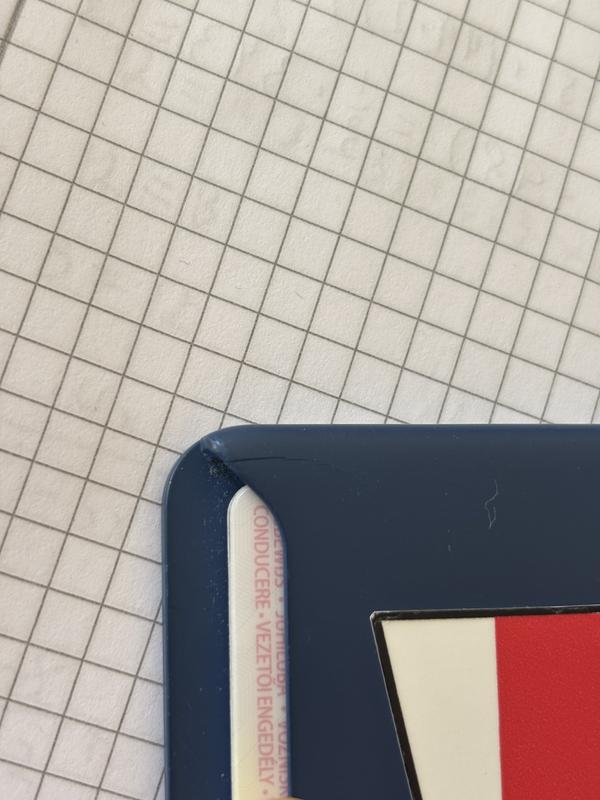 Customer photo for "Starts cracking after a year or so"